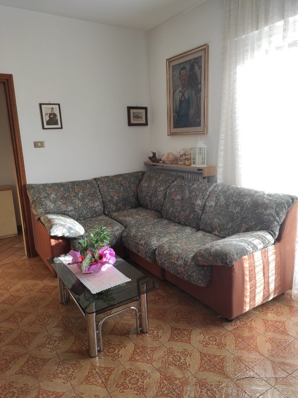 Appartamento Vacanze / Flat / Wohnung zu vermieten a Castello Molina di Fiemme - Signora Seber - Via Stazione 42 - Tel: 3887462263